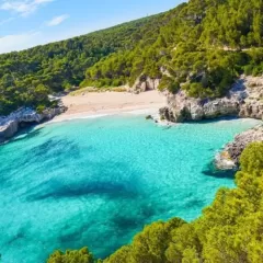 10 consejos para encontrar las mejores ofertas de vuelos a Menorca