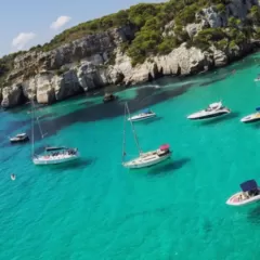 Descubre la Mejor Época del Año para Visitar Menorca