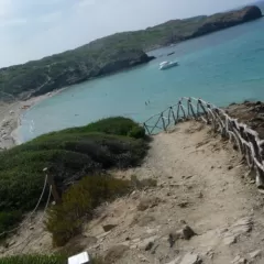 Descubre las dos hermosas playas vírgenes de la costa norte de Menorca