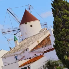 Descubre el corazón de Menorca en Es Mercadal