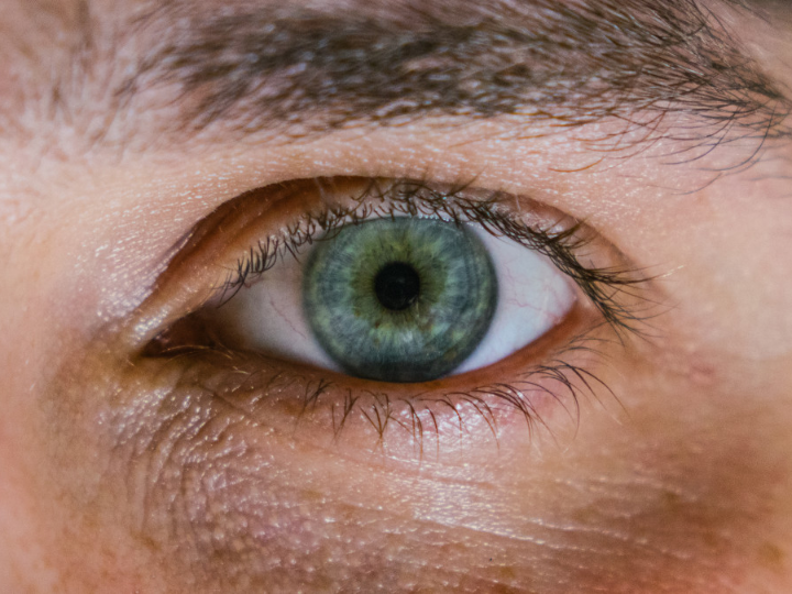 Análisis y comparación de los mejores productos: opiniones sobre el laminado de cejas