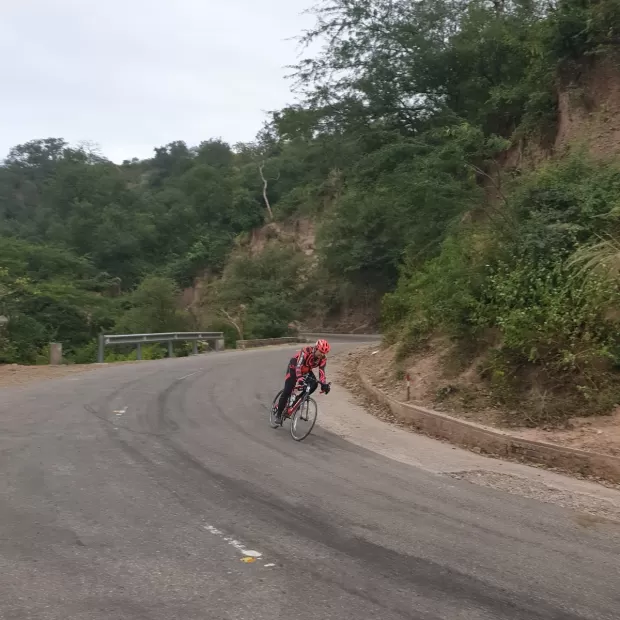 decathlon instalar cuentakilometros bici