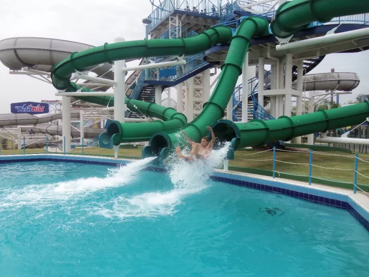 piscina mariposa