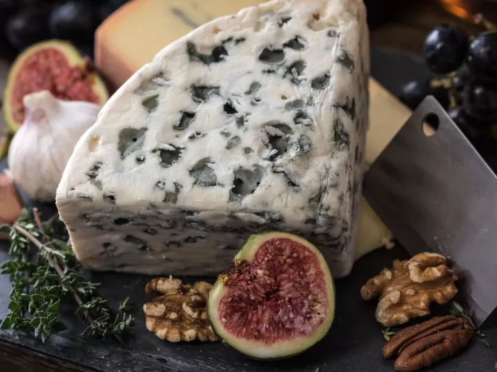 queso de hoja