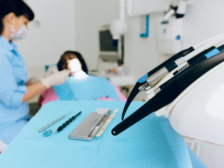 trabajo de higienista dental en suiza