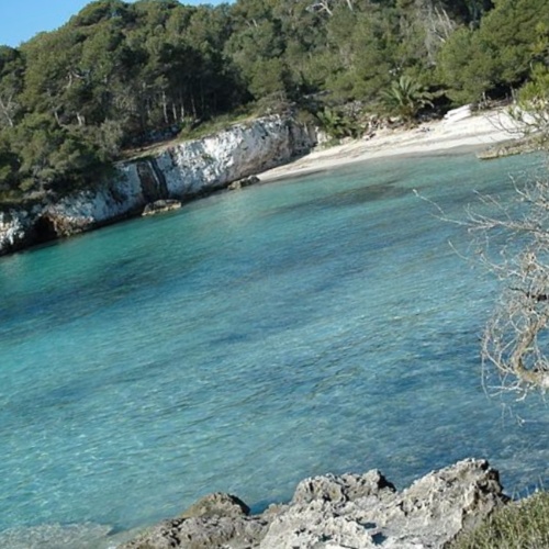 Cala Turqueta, la más azul del sur de Menorca