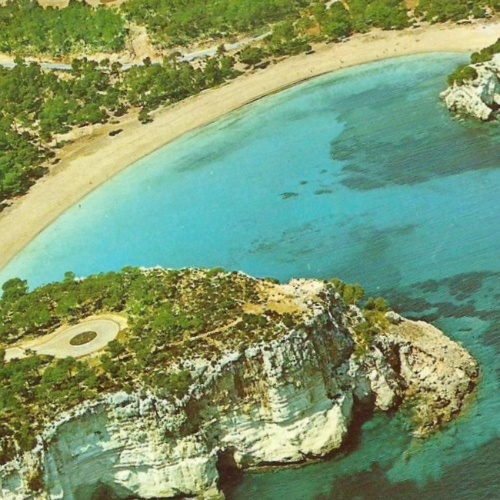 ¿Cuándo empezó el turismo en Menorca?