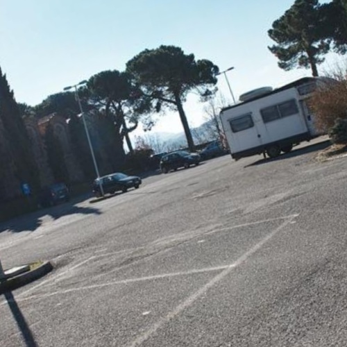 Es Castell: parcheggio vietato in centro alle auto dei non residenti da giugno a settembre 2022