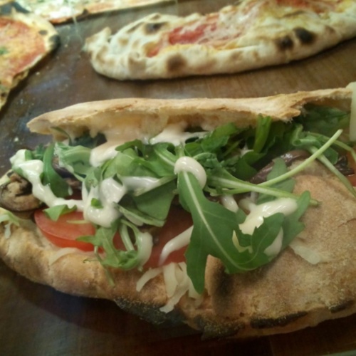 Lele y Anna de la pizzería “La Bella Italia” de Ciutadella