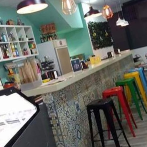 Se traspasa cafetería-heladería en Menorca